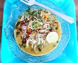 A picture of step 6 of Burmese veg khow suey.