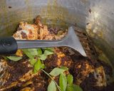 صورة لخطوة 4 من وصفة مجبوس دجاج أحمر ولا أروع 👌Chicken Kabsa.