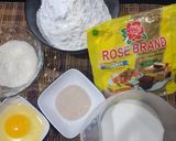 Foto langkah ke 1 dari resep Donat Maizena.