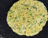 A picture of step 3 of Methi & Bathua paratha.