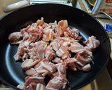 Szalonnás, káposztás burgonya Sanyisan recept fázis 2 fotója