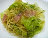 A picture of step 3 of Easy Lettuce and Bacon Pasta with Yuzu Pepper.