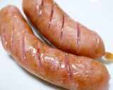 A picture of step 3 of Wiener Sausages Cooked in 30 seconds.