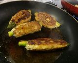 A picture of step 8 of Tsukune-style Chicken Patties with Asparagus.