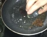 A picture of step 2 of Dhaniya ki panjiri.