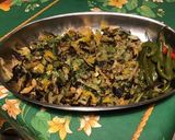 Une image de l'étape 8 de Courgette et champignons aux tomates poires et piments verts.