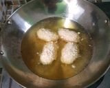 Foto langkah ke 7 dari resep Kroket Kentang Dengan Pelapis Putih Telur.