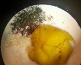A picture of step 7 of Pumpkin Sage Cream Sauce.