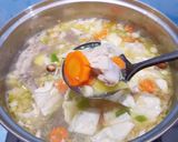 Foto langkah ke 6 dari resep Sop Ayam dan Ceker.