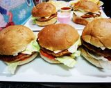 صورة لخطوة 3 من وصفة برجر فراخ بيتي تحفه جداً 😋