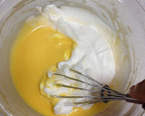 A picture of step 8 of Fragrant Butter Chiffon Cake with Caramelized Apples.