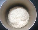 Hình bước làm 2 của món Pizza Xúc Xích Cho Bé