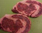 A picture of step 3 of Japanese Premium Beef Steak.
