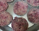 A picture of step 5 of Beetroot cutlets.