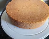 A picture of step 6 of Lemon Cake with Chocolate drips.