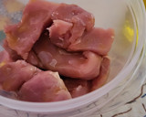 Foto del paso 2 de la receta: Brochetas de solomillo de cerdo y champiñones