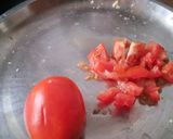 A picture of step 2 of Chicken with tomato.