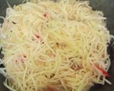 Foto langkah ke 3 dari resep Tumis Pepaya Muda.