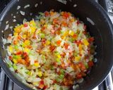 Foto del paso 3 de la receta: Salsa Portuguesa con Crema