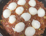 Foto del paso 2 de la receta: 494. Huevos en sartén (principal carne)