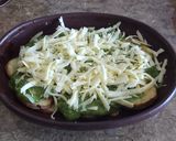 Foto del paso 1 de la receta: Patatas al pesto gratinadas