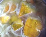 A picture of step 3 of Kabocha Squash Potage Soup with Soy Milk.