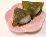 A picture of step 7 of Easy Sakura Mochi (Cherry Blossom Rice Cake) from Cooked Rice.