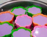 Foto langkah ke 5 dari resep Kue Lapis Mutiara.