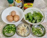 รูปขั้นตอนการทำที่ 1 ของ ไข่โชะเชะ 🍳 / คั่วไข่ v.2 🥚 / Roasted eggs 🥚