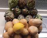 A picture of step 1 of Zero-Mile Artichoke Hearts with Fried Potatoes Sicily 👩‍🍳.