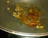 A picture of step 3 of Stuffed tomato with white gravy.