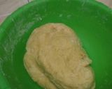 Foto langkah ke 2 dari resep Donat Ubi.