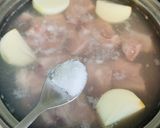 Hình bước làm 1 của món Vào bếp cùng con: Súp hoành thánh sườn non