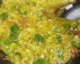 A picture of step 2 of Aloo soya methi tadka sabzi.