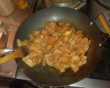 Foto del paso 3 de la receta: Pollo macerado en salsa de soja con champiñones y arroz yamani