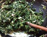 Foto del paso 3 de la receta: Panqueques sin harina rellenos de espinacas, jamón y queso