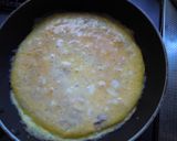 A picture of step 3 of Tuna Tamagoyaki.
