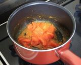 A picture of step 2 of 【A Farmer's Recipe】 Tomato Hot and Sour Soup.