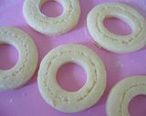 A picture of step 5 of Crispy Old Fashioned Donuts.