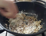 Foto del paso 2 de la receta: Tostas de champiñones