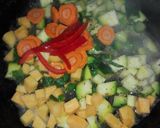 Foto del paso 1 de la receta: Arroz con verduras