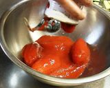 A picture of step 4 of Simmered Seafood Spaghetti.