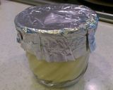 A picture of step 3 of Creamy Egg Yolk Custard Pudding.