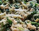 Foto langkah ke 5 dari resep Urap Sayur Daun Sentrong.