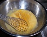 A picture of step 3 of Milky Cream Swiss Rolls.