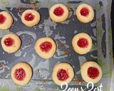 A picture of step 3 of Thumbprint Butter Cookies.