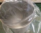 A picture of step 4 of Singhada jalebi.