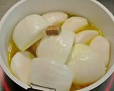 A picture of step 3 of Spring Onions and Turnip in Soup.
