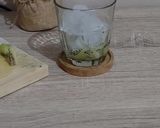 Foto langkah ke 3 dari resep Refreshing Drink Kiwi Yakult.