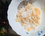 A picture of step 5 of Creamy fruit chat.